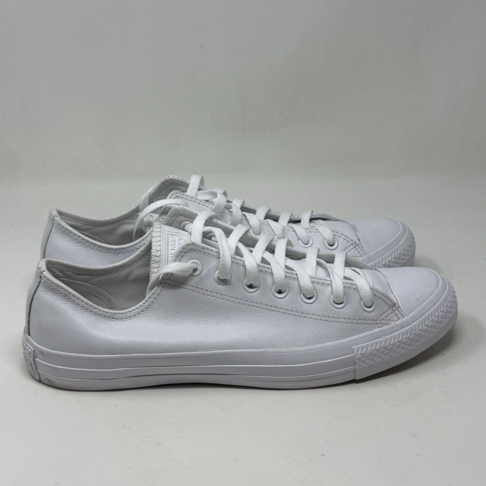 Converse All Star Chuck Taylor II Shoes Mens 11.5 Triple White Leather Low Top